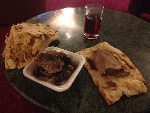 repas-egyptien-mecque-omra